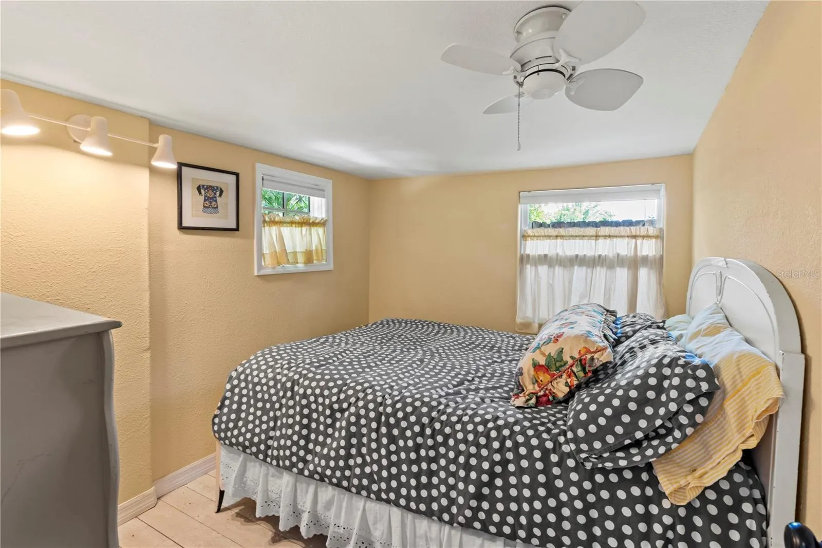 1108 COLLETON DR