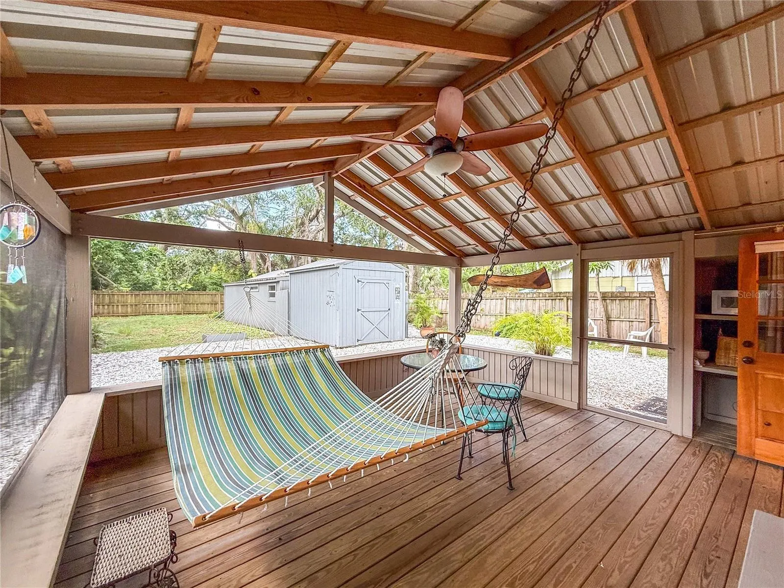 1108 COLLETON DR