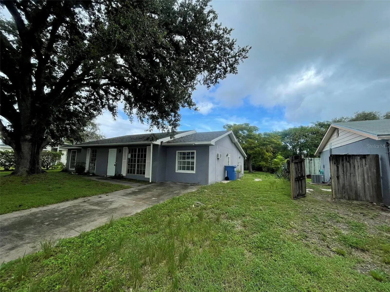 4030 SCHOOL CIR