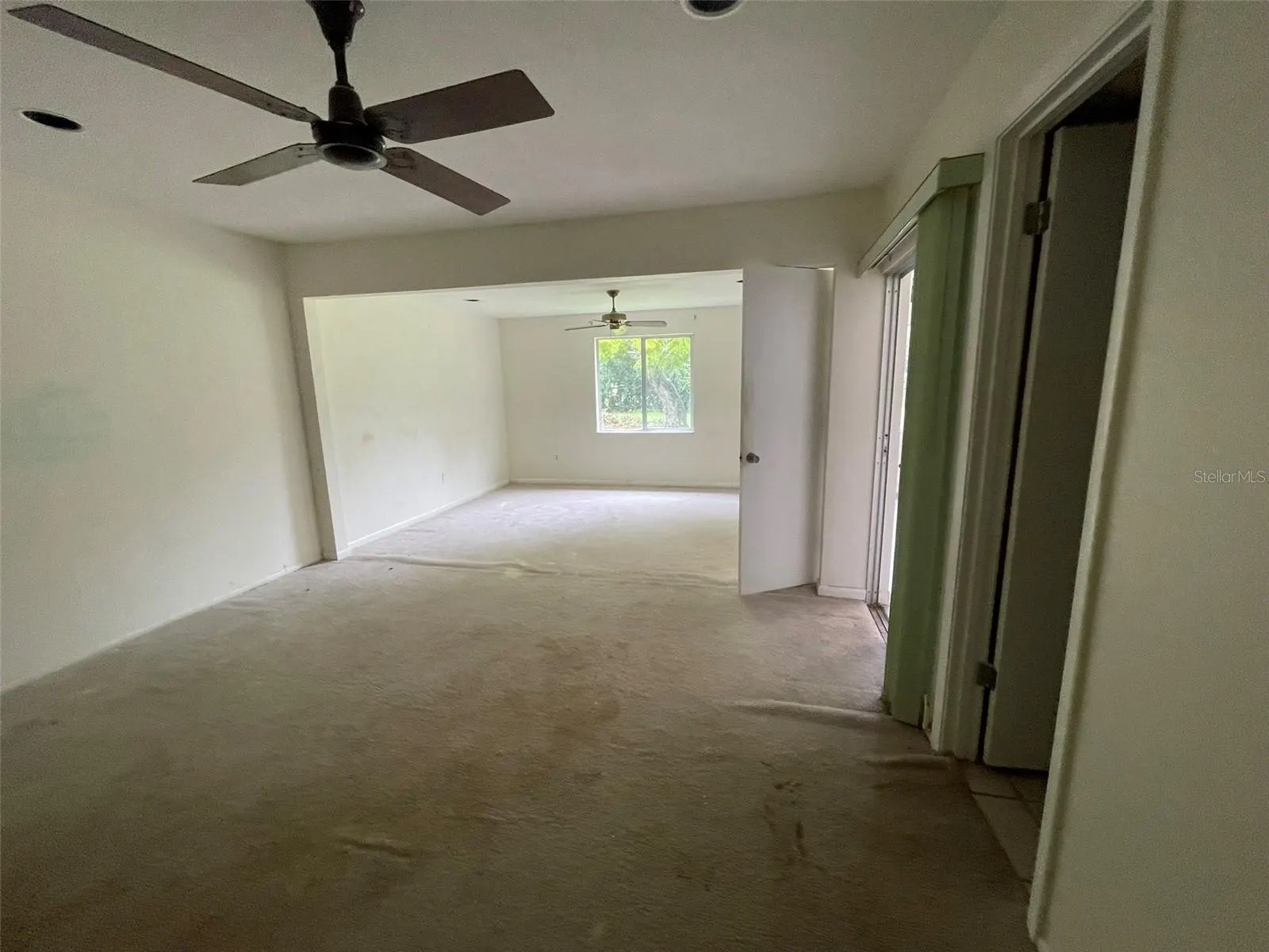 4030 SCHOOL CIR