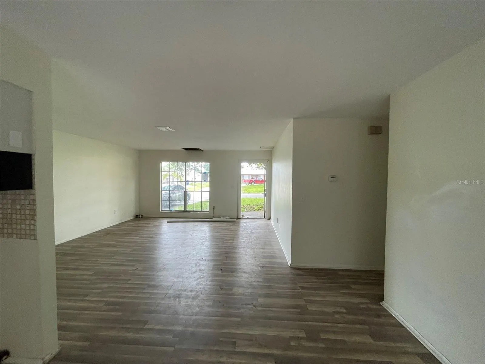 4030 SCHOOL CIR