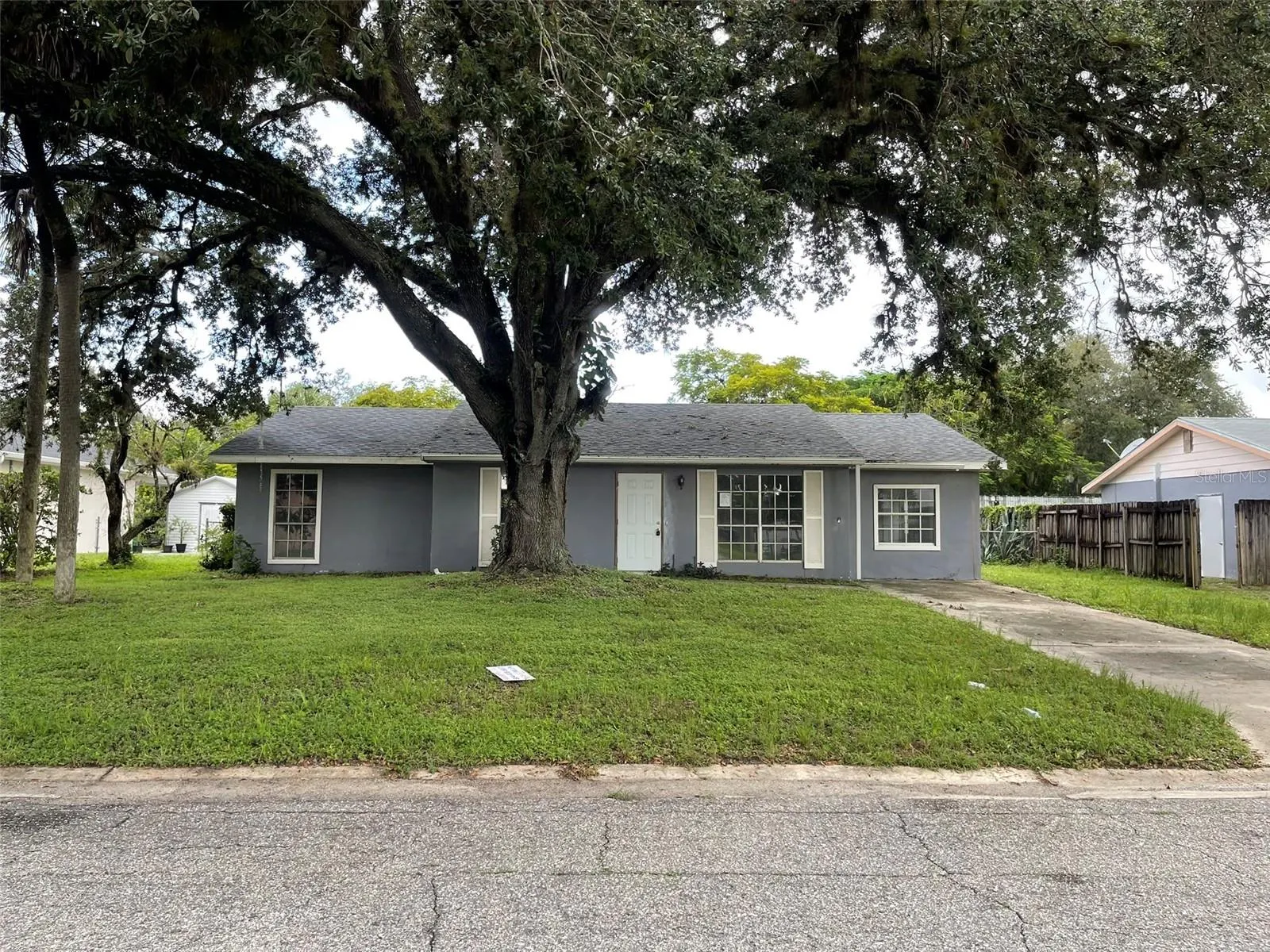 4030 SCHOOL CIR