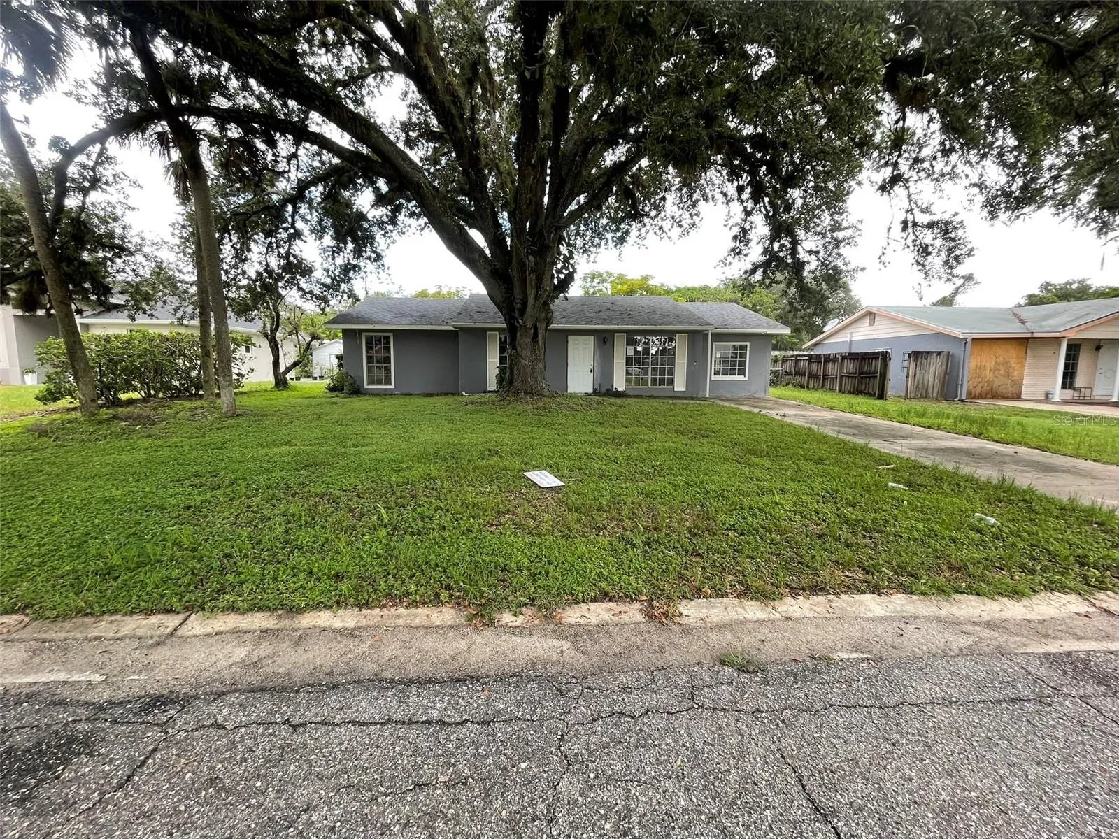 4030 SCHOOL CIR