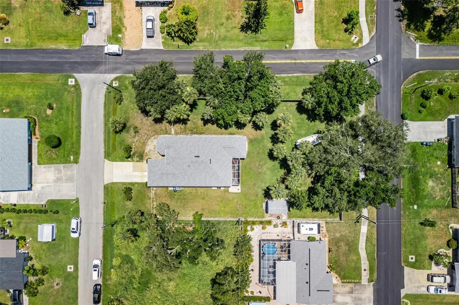 2720 CARMINE RD