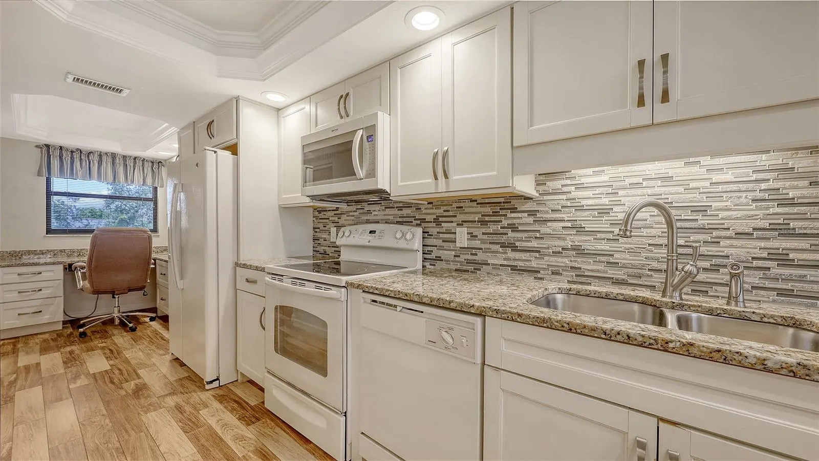 8779 MIDNIGHT PASS RD #401H, #401H