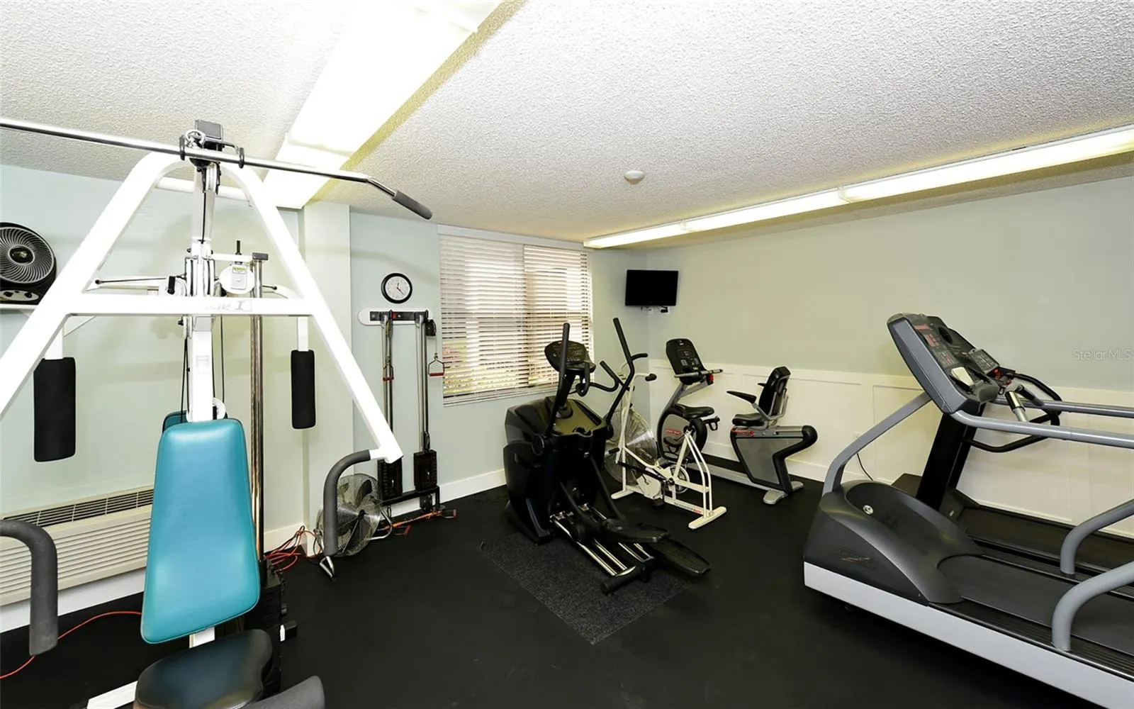 8779 MIDNIGHT PASS RD #401H, #401H