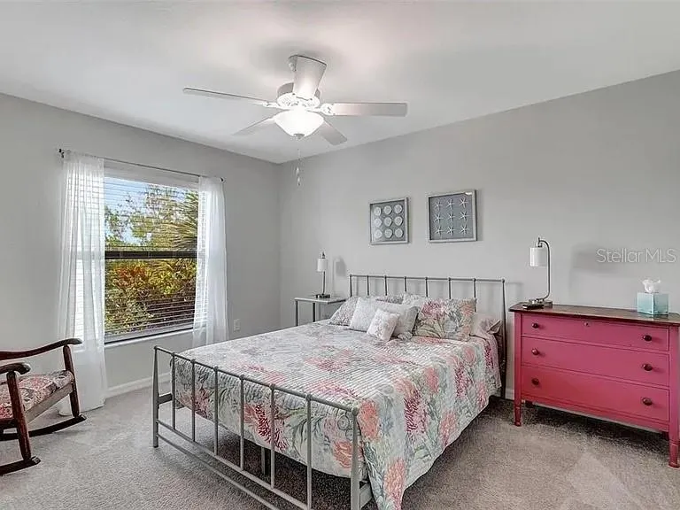 5577 PALMER CIR #206, #206
