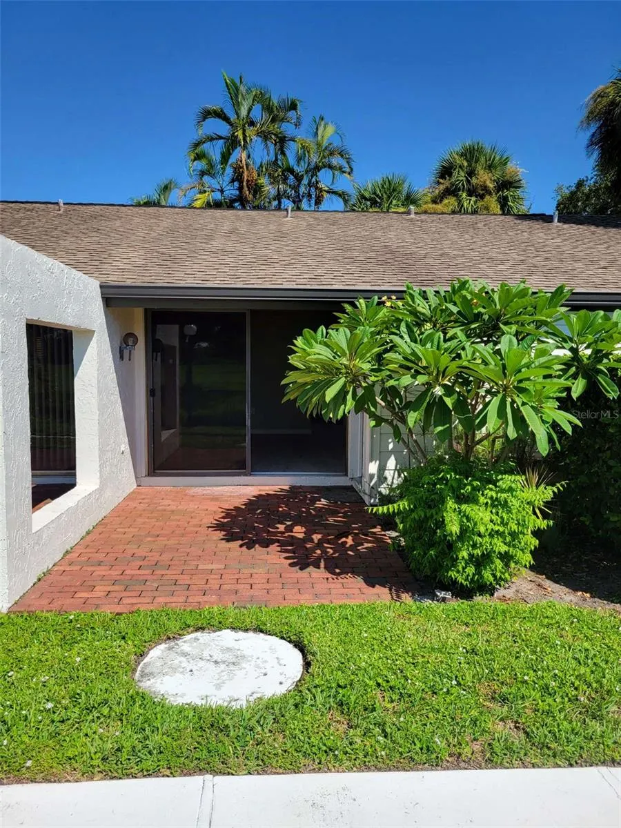 3553 LONGMEADOW #27, #27