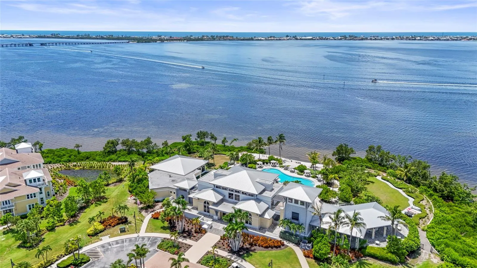 303 COMPASS POINT DR #101, #101