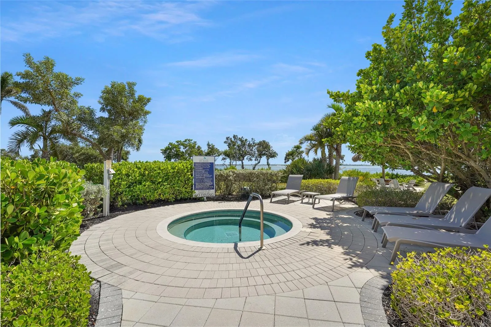 303 COMPASS POINT DR #101, #101