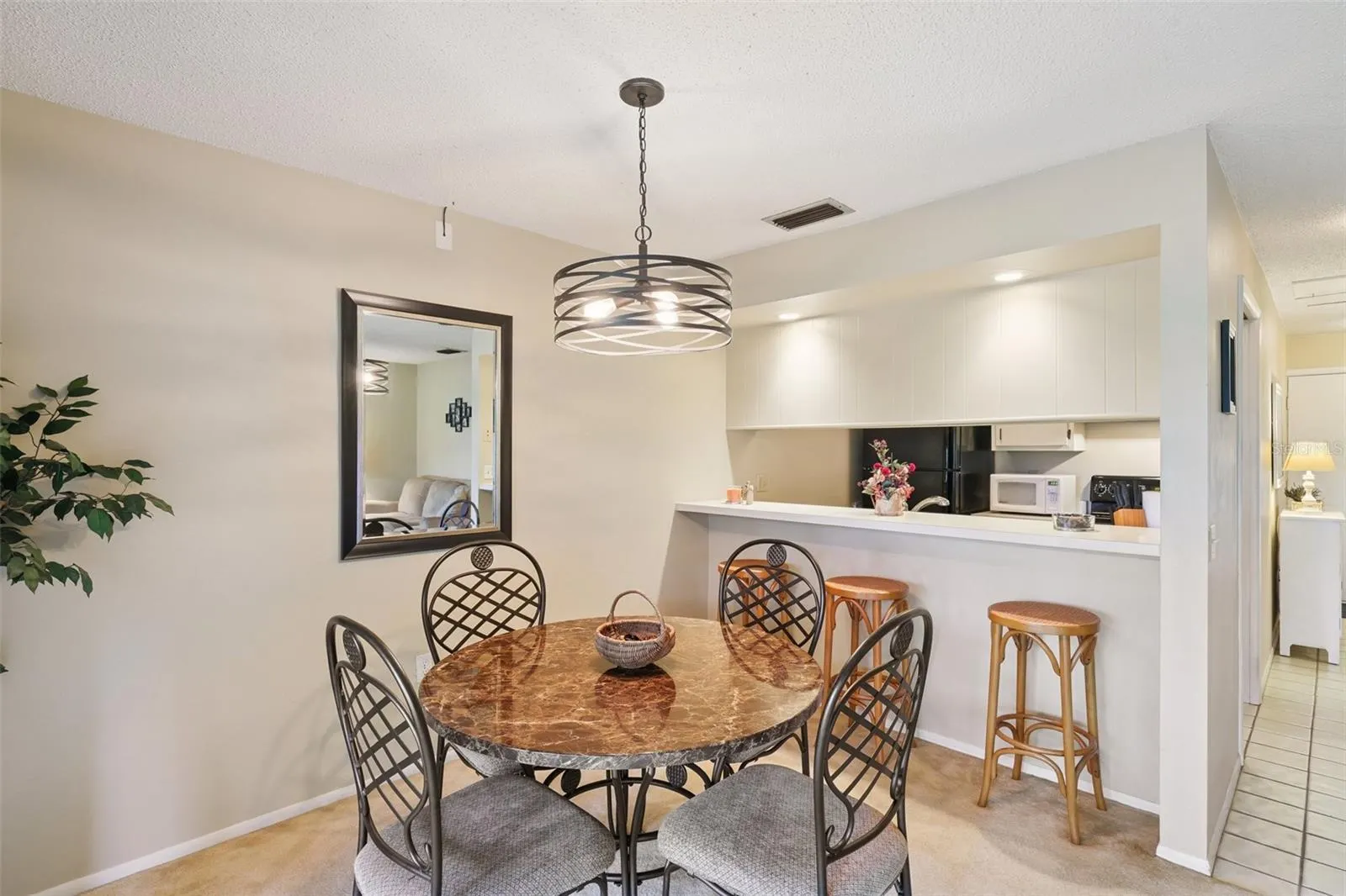 3047 QUAIL HOLW #3047, #3047