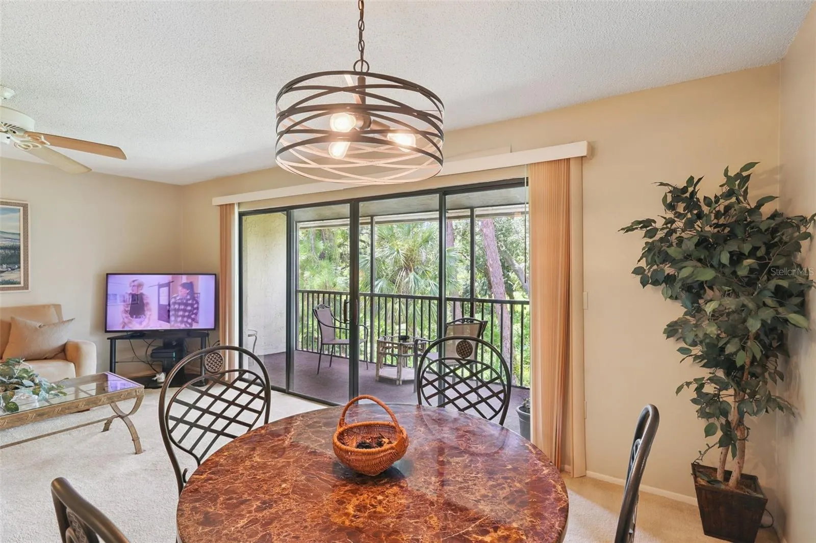 3047 QUAIL HOLW #3047, #3047