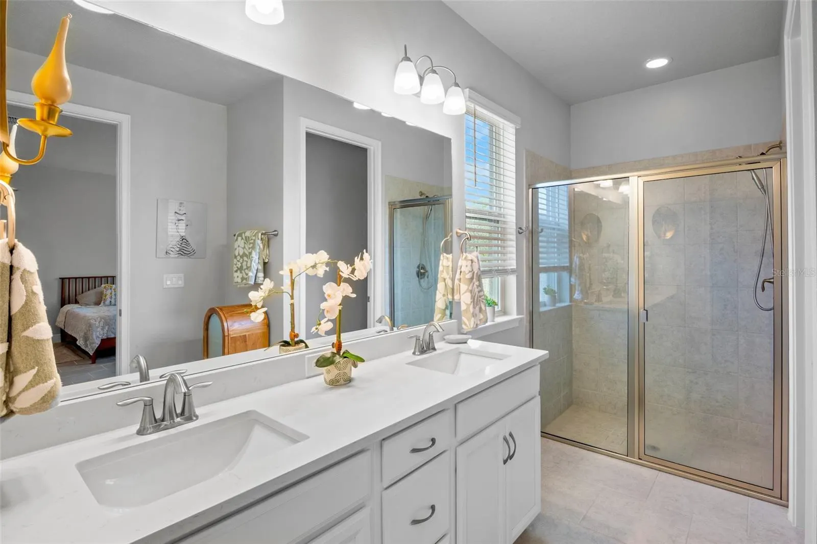 5754 LONG SHORE LOOP