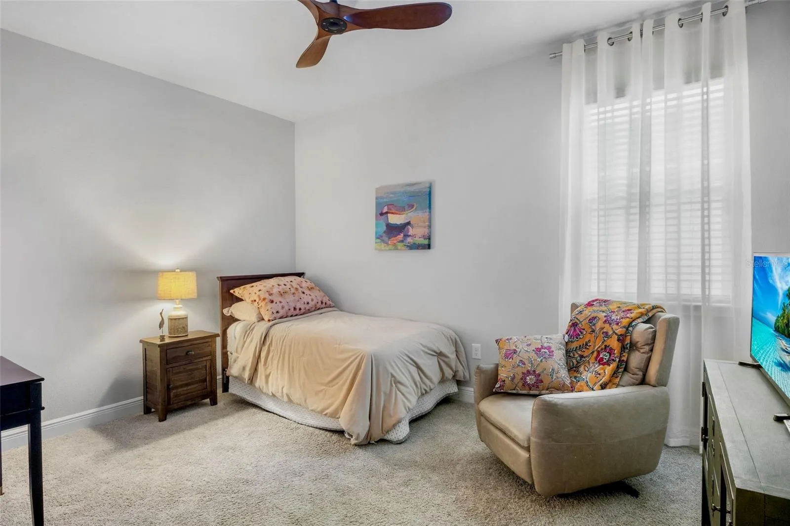 5754 LONG SHORE LOOP