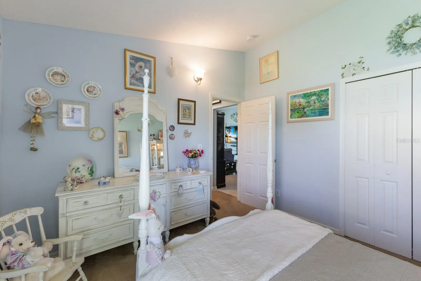 4487 SANIBEL WAY