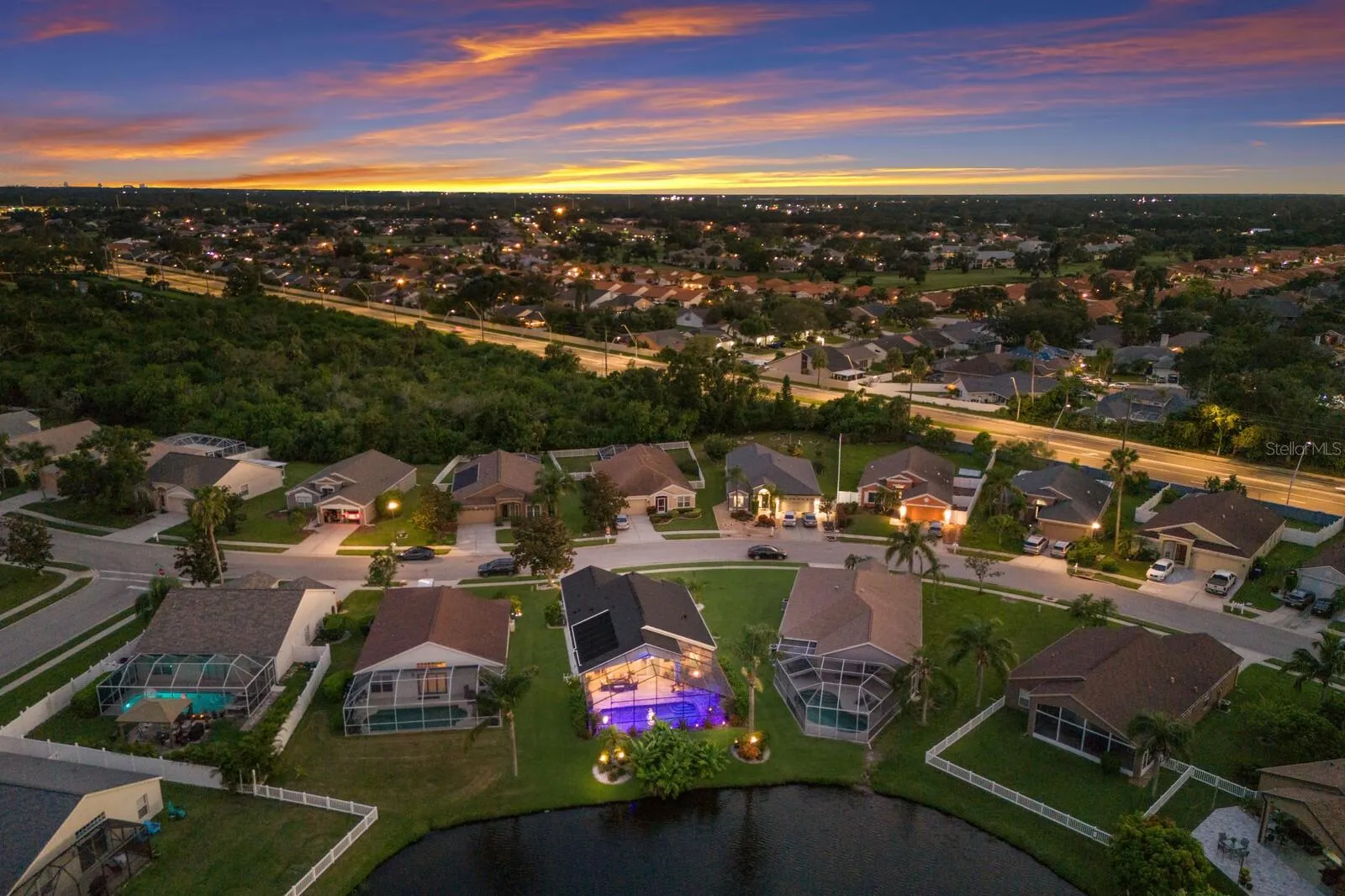 4487 SANIBEL WAY