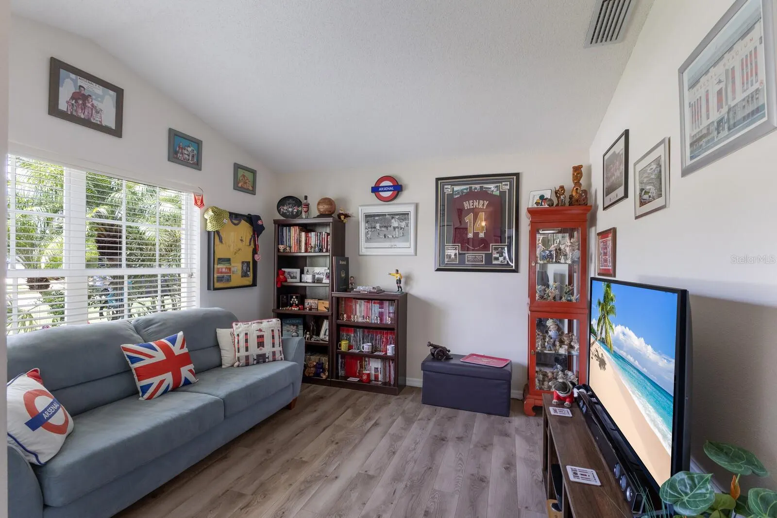 4487 SANIBEL WAY
