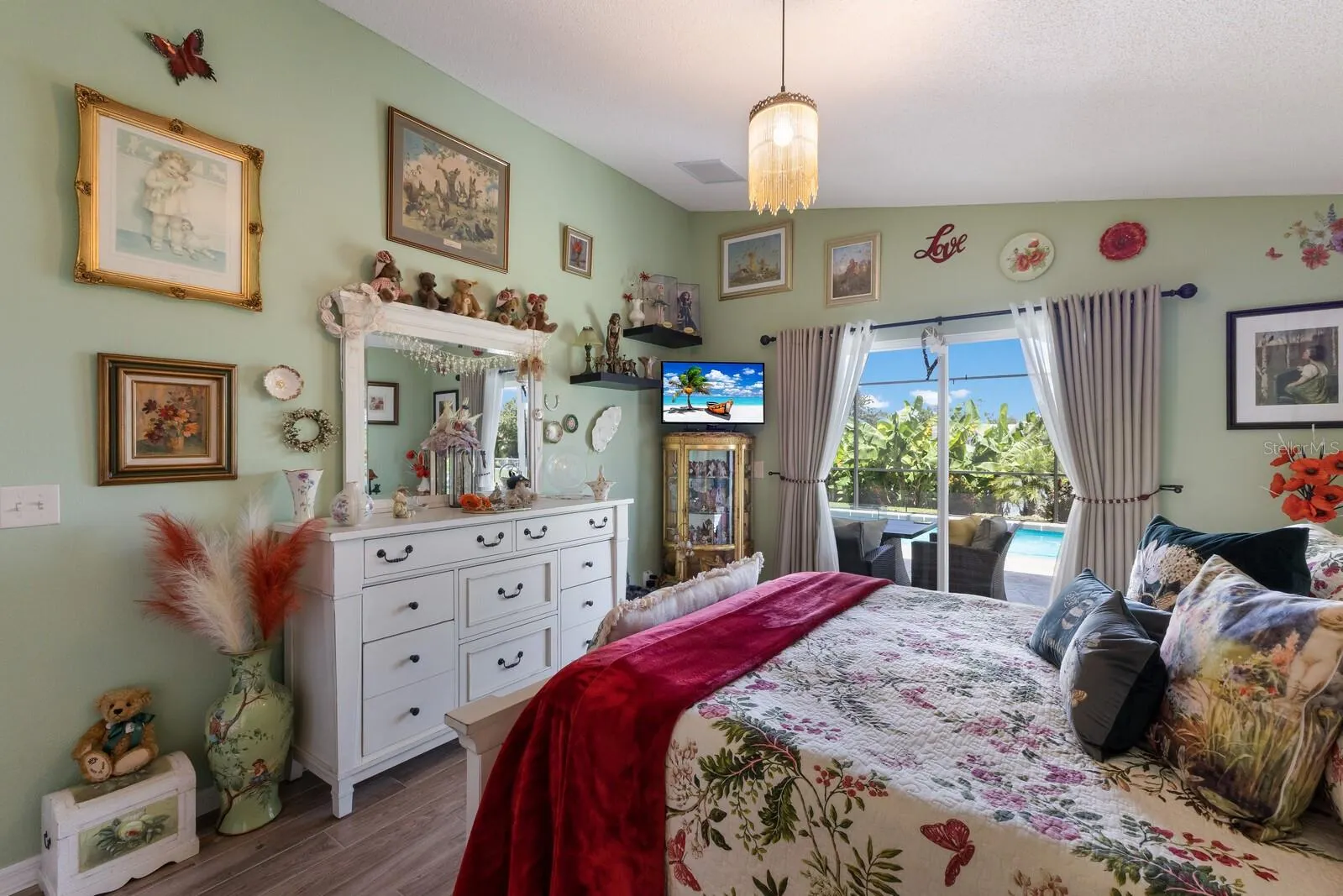 4487 SANIBEL WAY