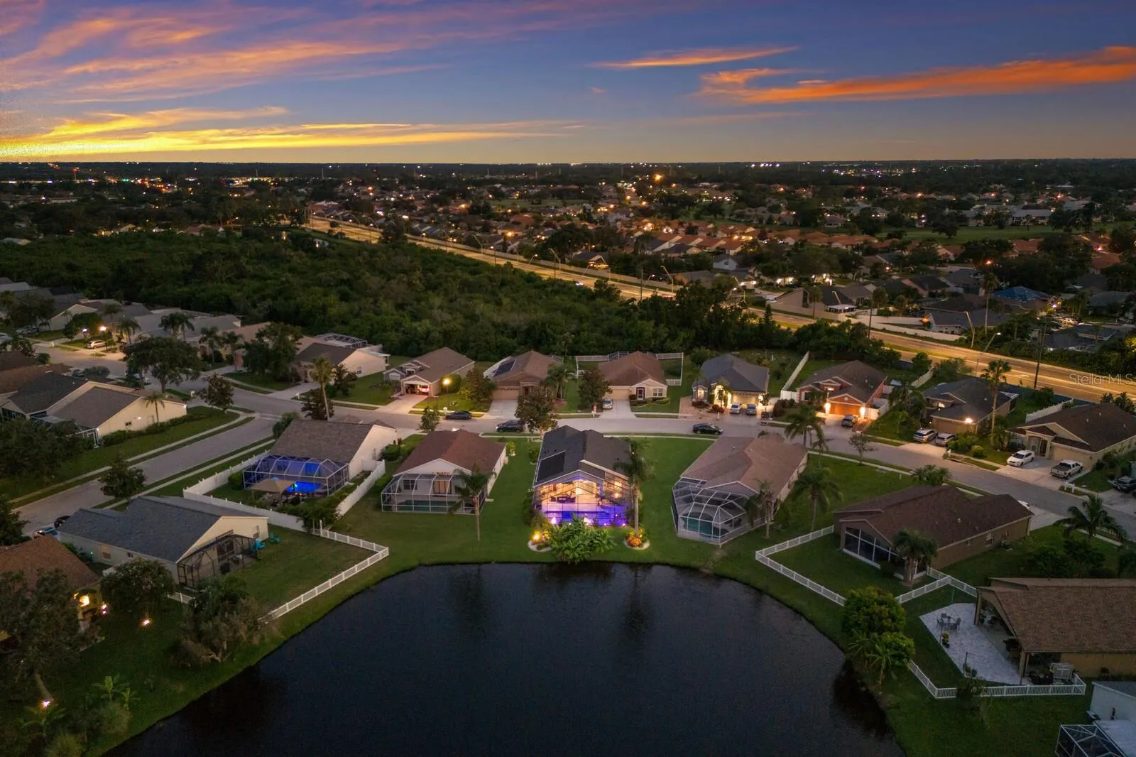 4487 SANIBEL WAY