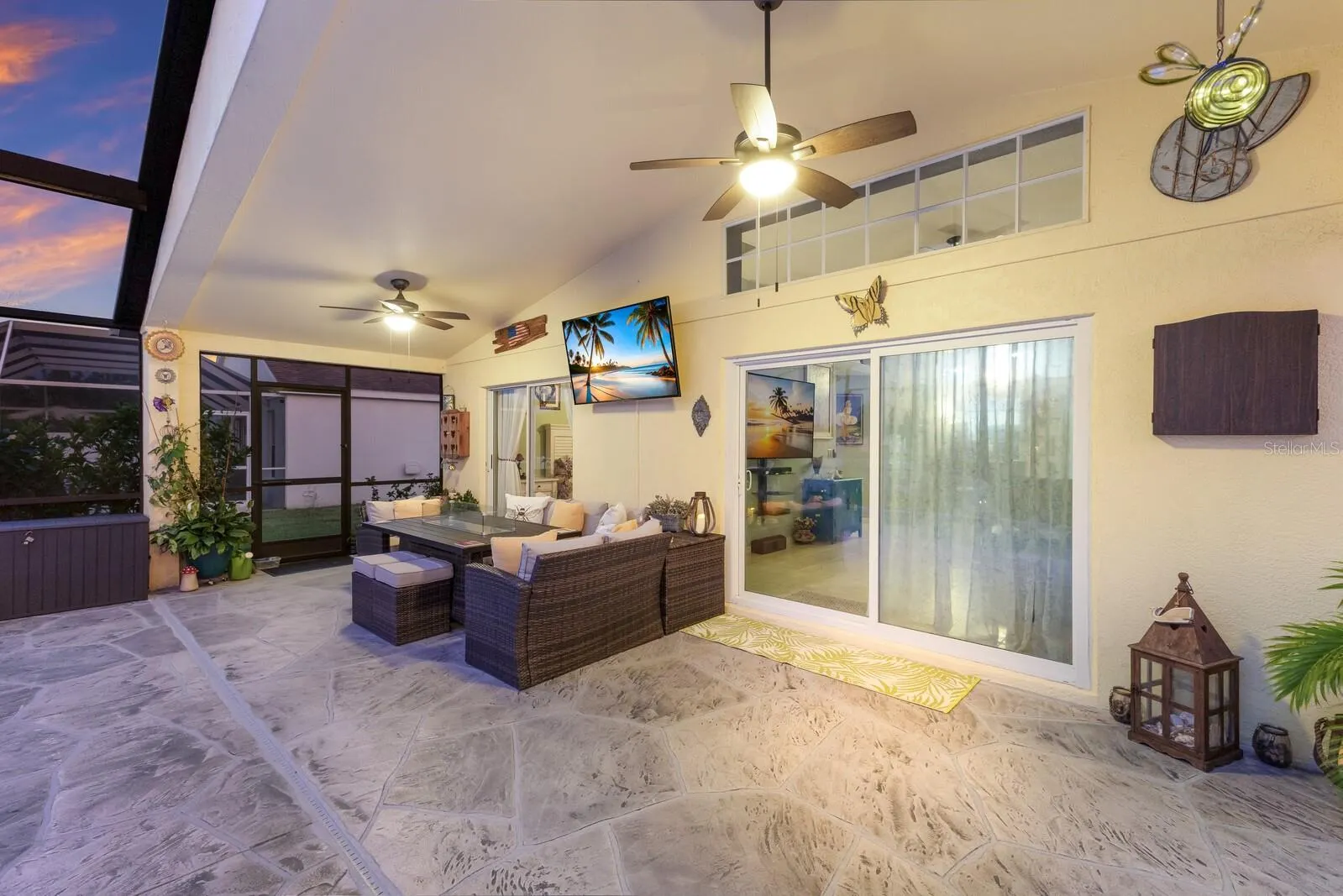 4487 SANIBEL WAY