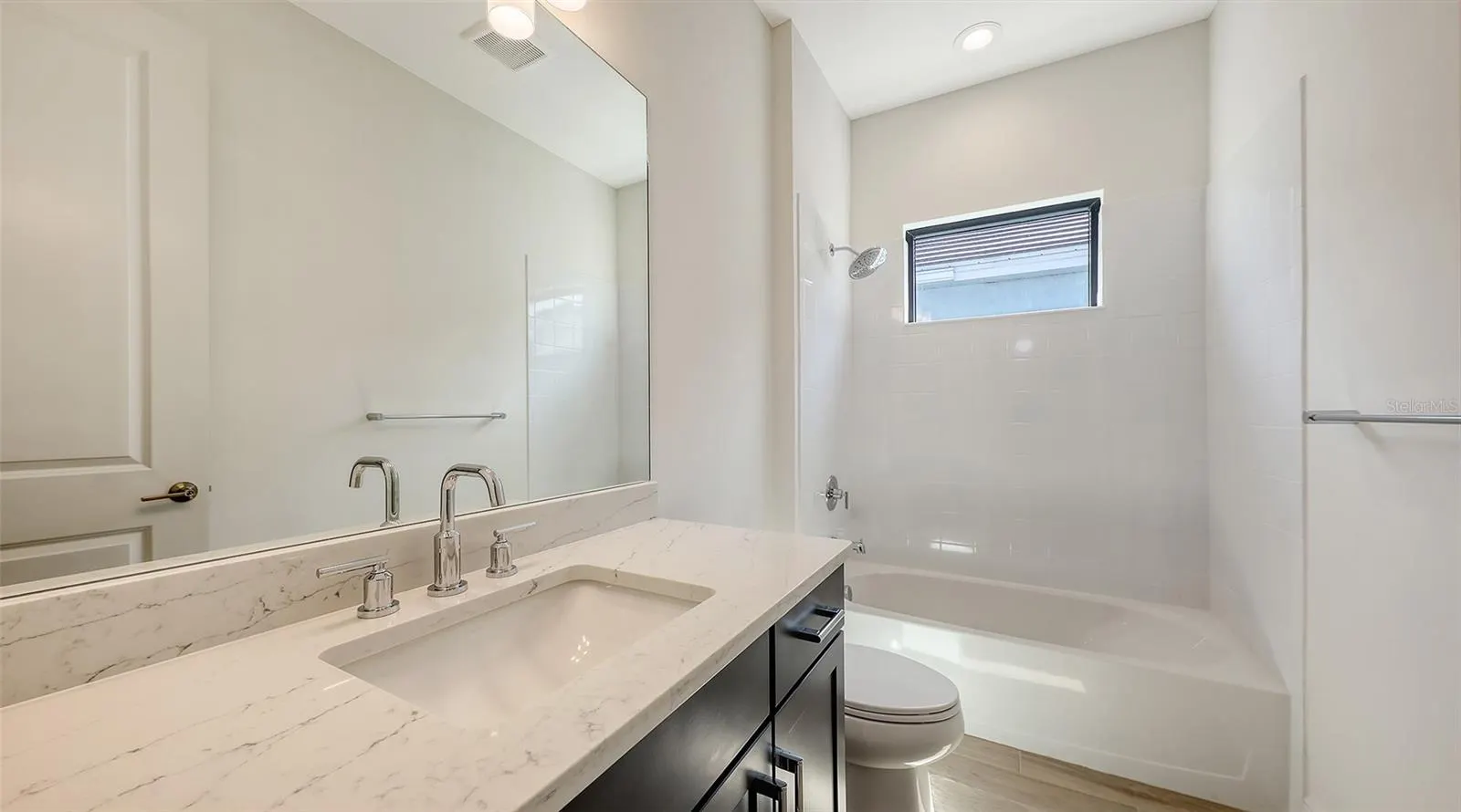 2234 LADY PALM LOOP