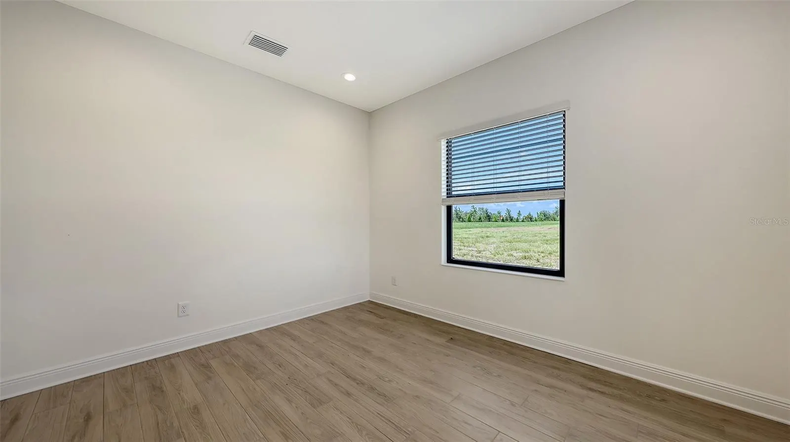 2234 LADY PALM LOOP
