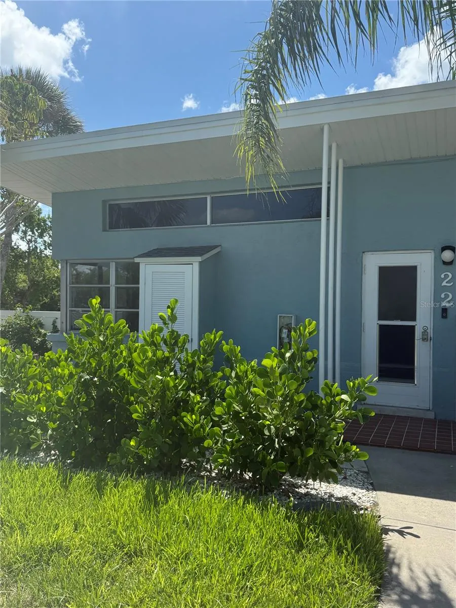 170 ROOSEVELT DR #22, #22