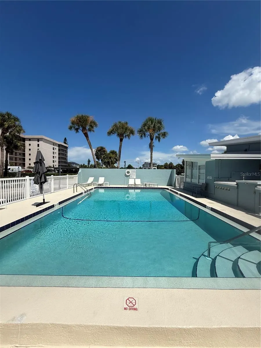 170 ROOSEVELT DR #22, #22
