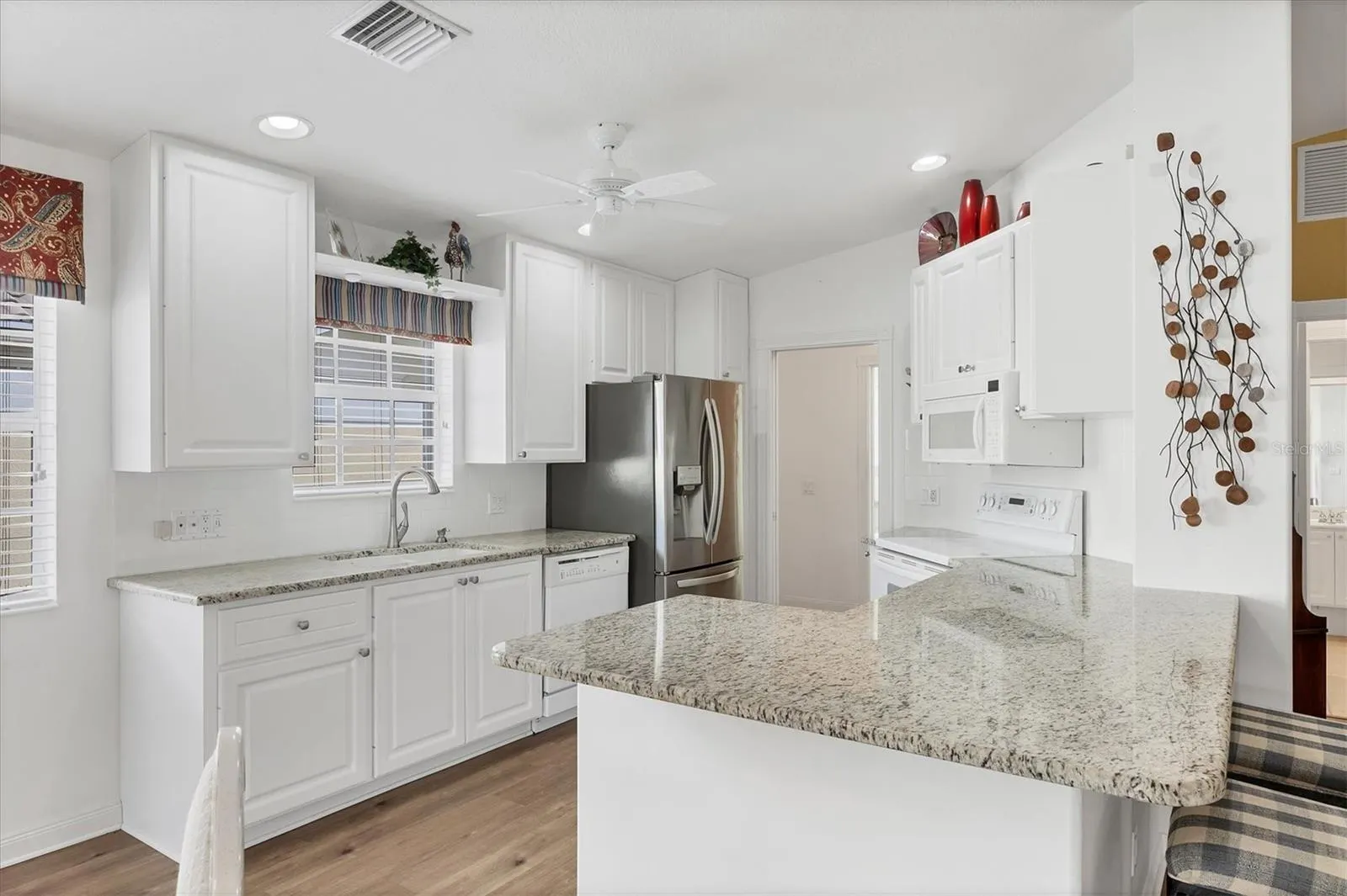 5510 MODENA PL #2A, #2A