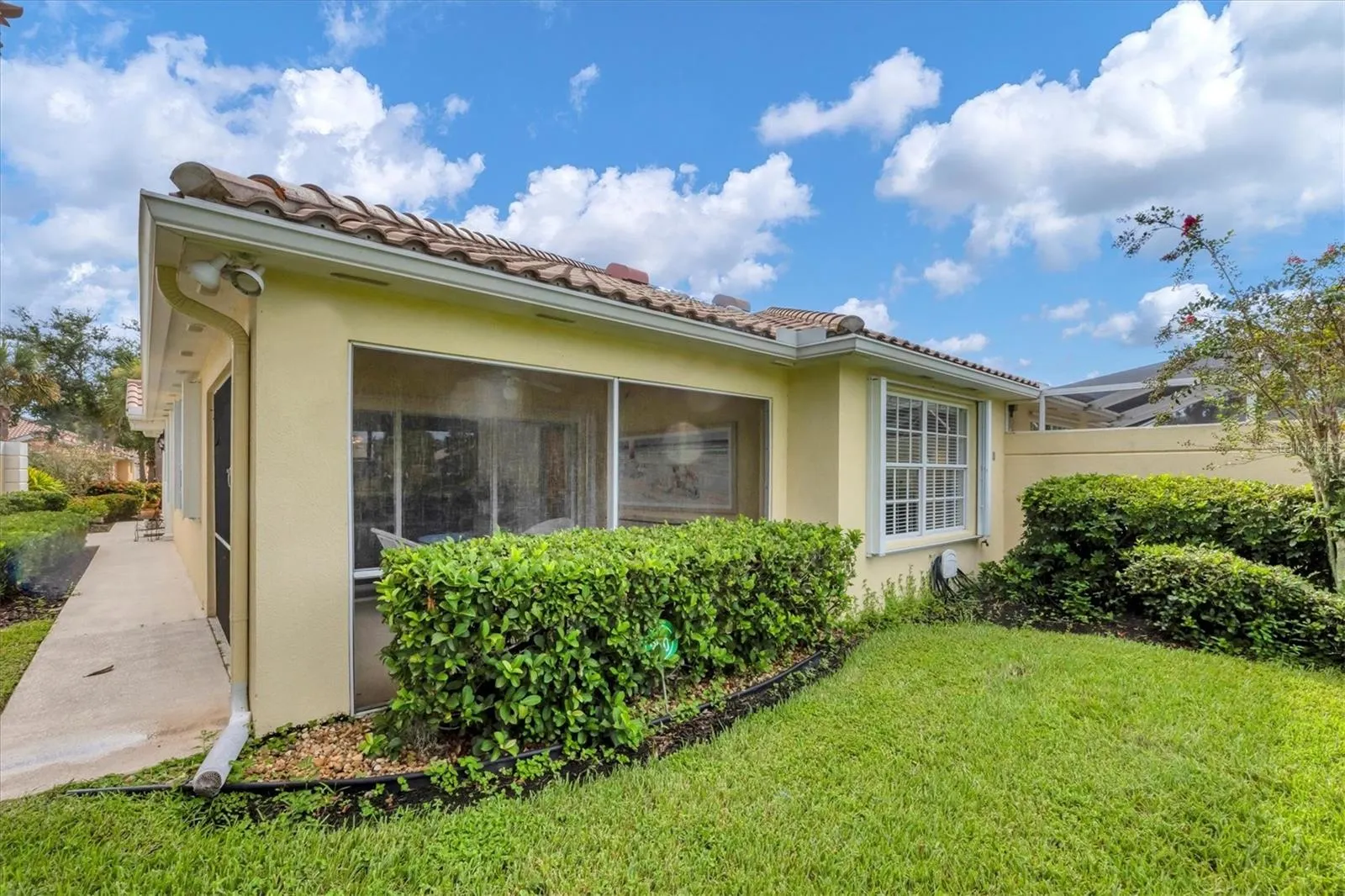 5510 MODENA PL #2A, #2A