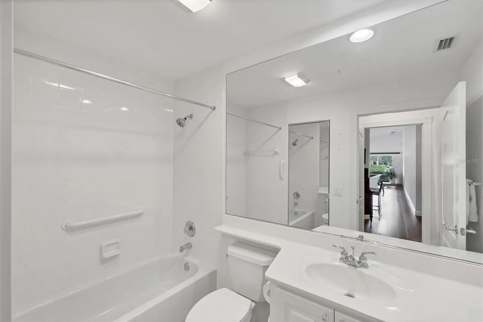 5510 MODENA PL #2A, #2A