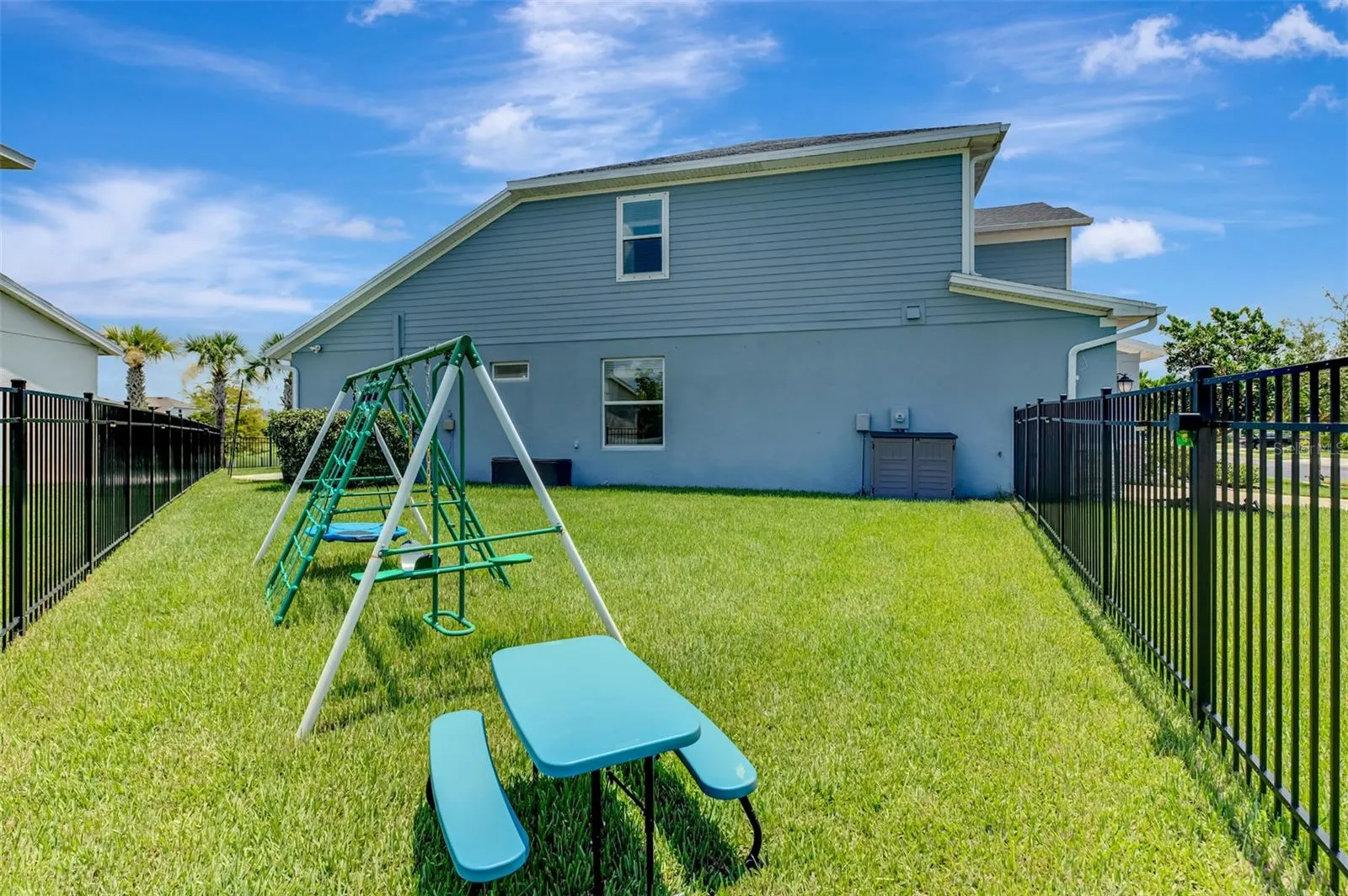 5523 SPANISH MOSS CV