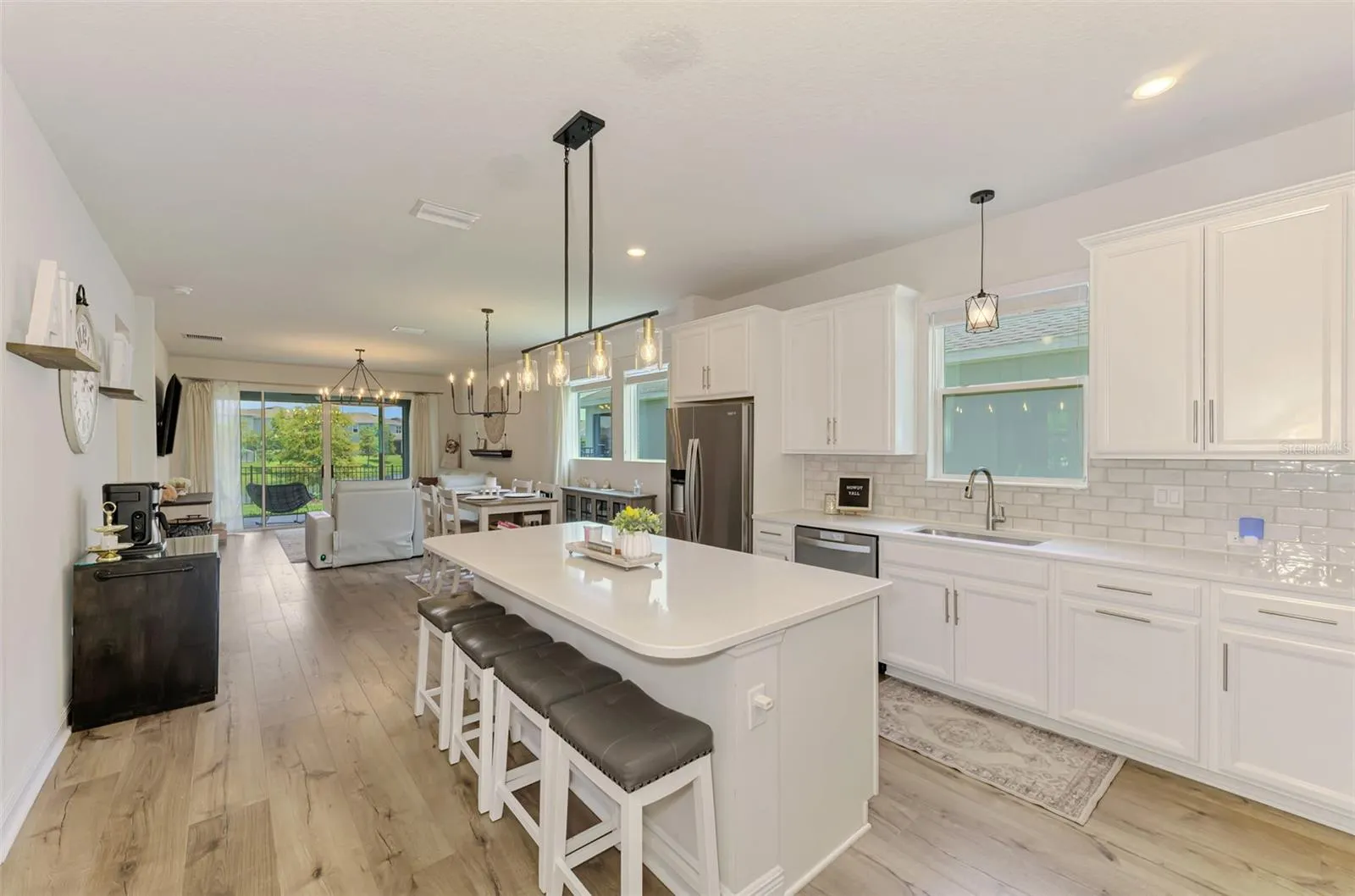 5523 SPANISH MOSS CV