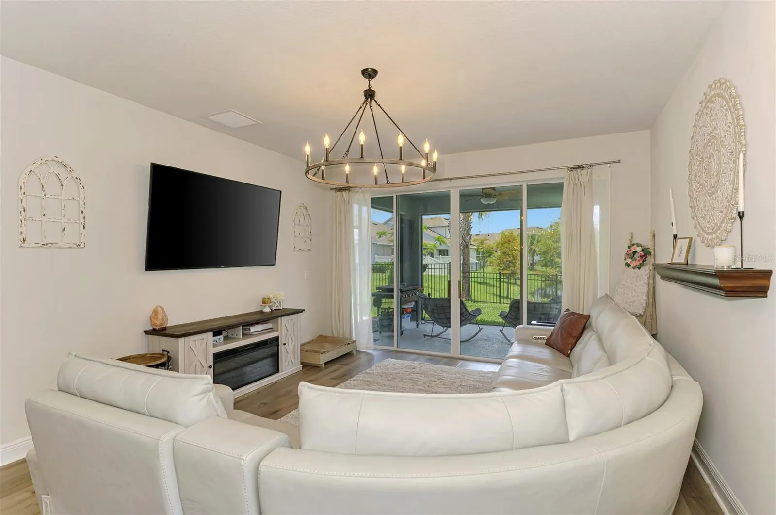 5523 SPANISH MOSS CV