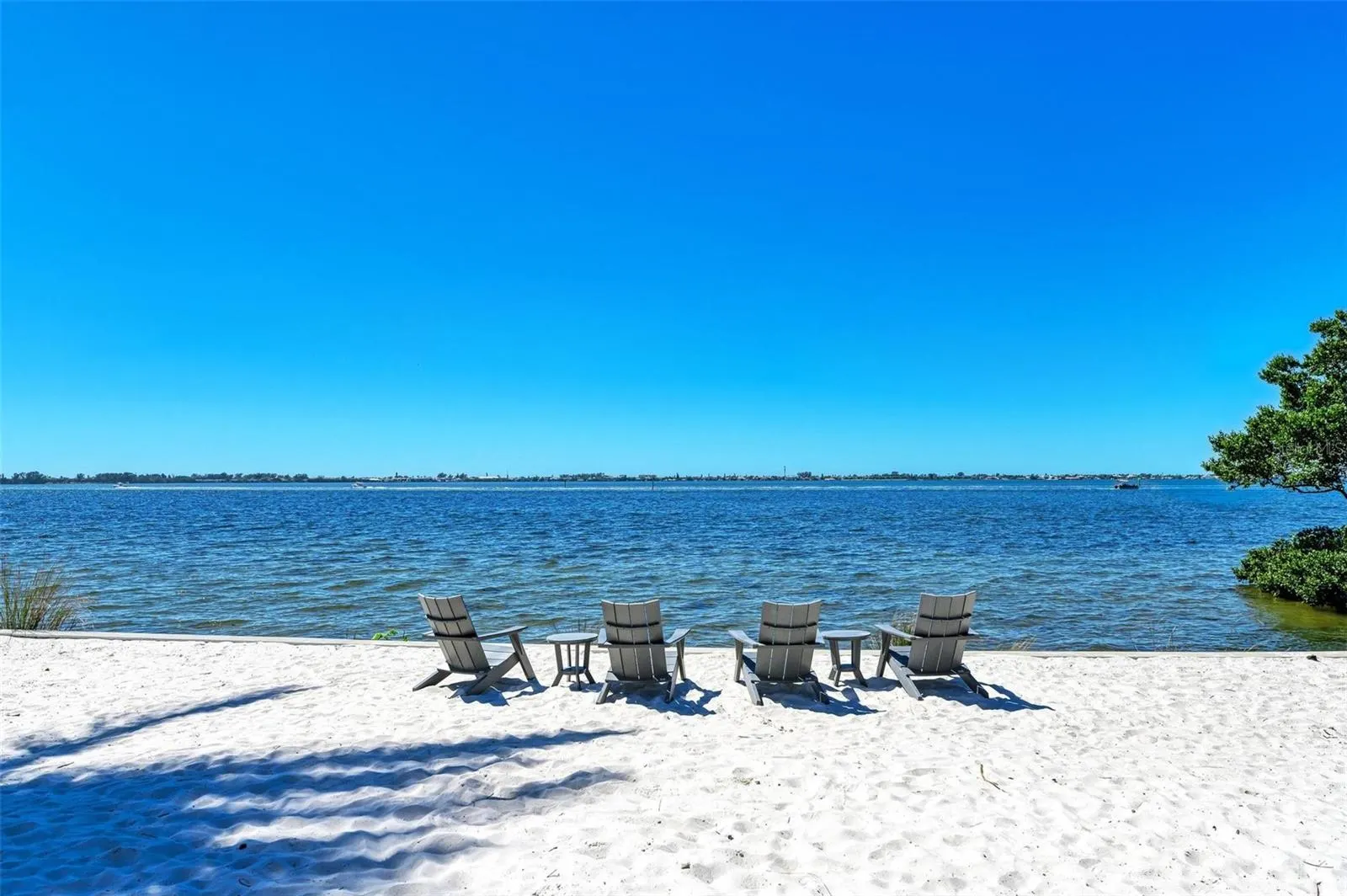 367 COMPASS POINT DR #201, #201
