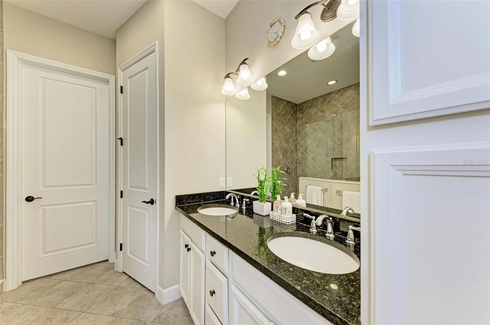 367 COMPASS POINT DR #201, #201