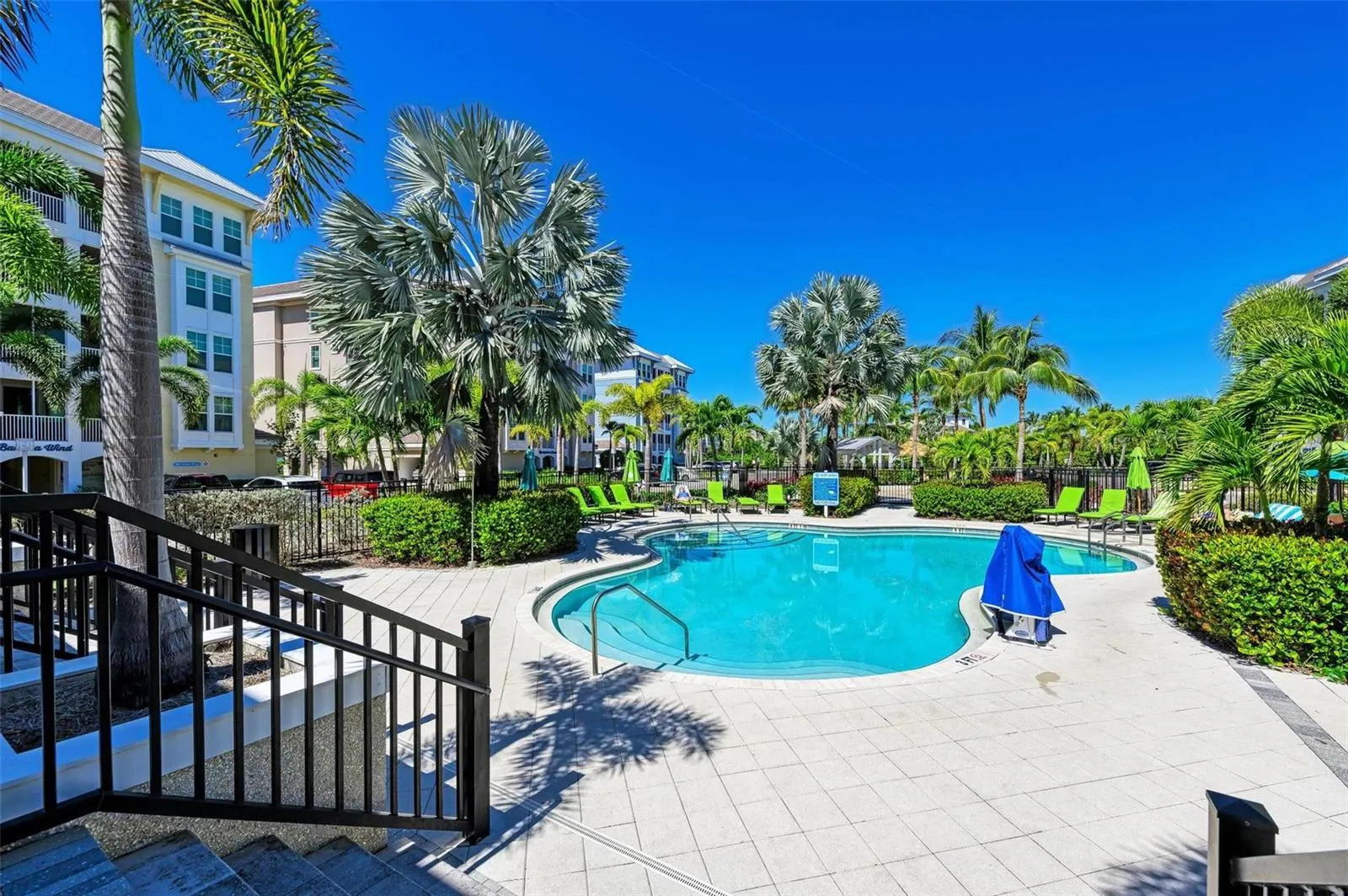 367 COMPASS POINT DR #201, #201