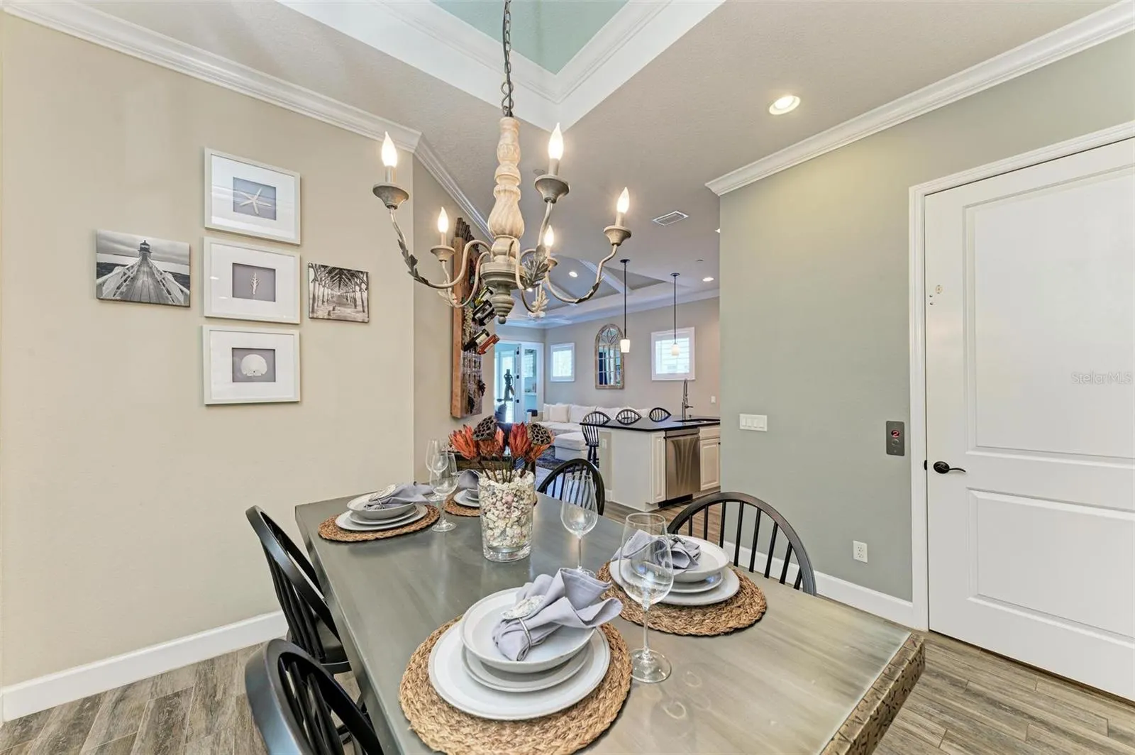 367 COMPASS POINT DR #201, #201