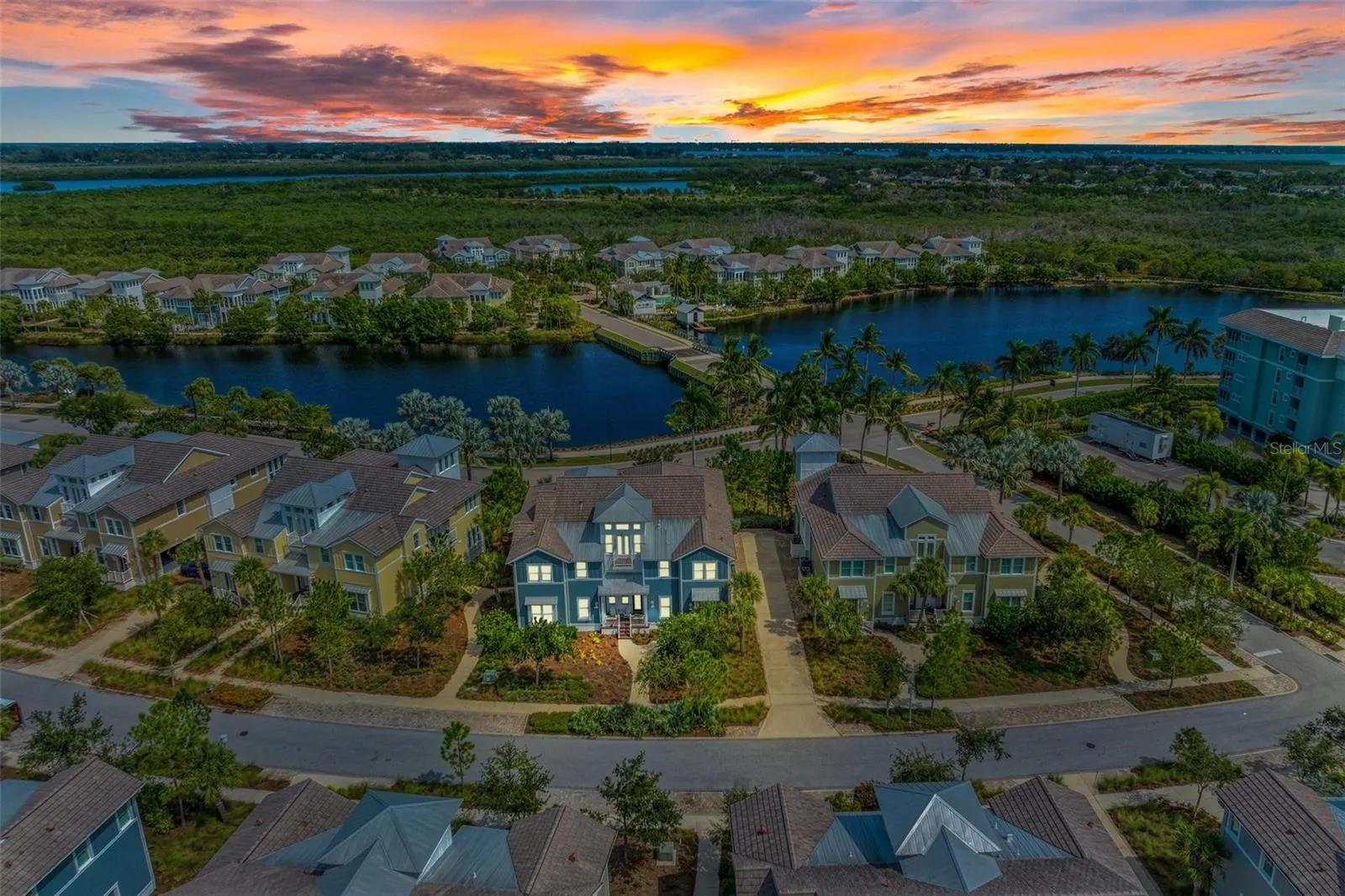 367 COMPASS POINT DR #201, #201