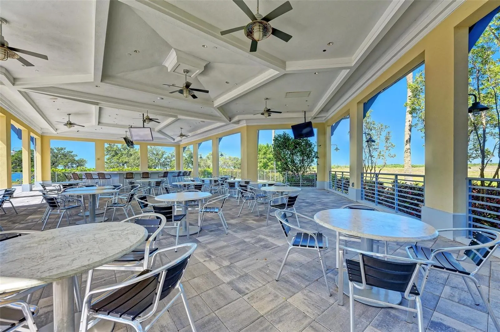367 COMPASS POINT DR #201, #201