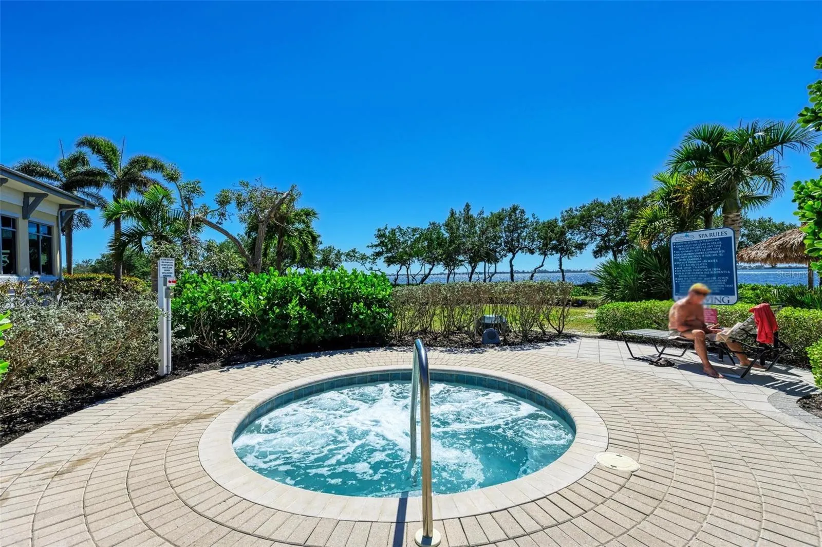 367 COMPASS POINT DR #201, #201