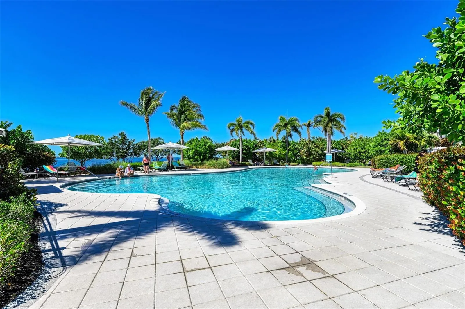 367 COMPASS POINT DR #201, #201