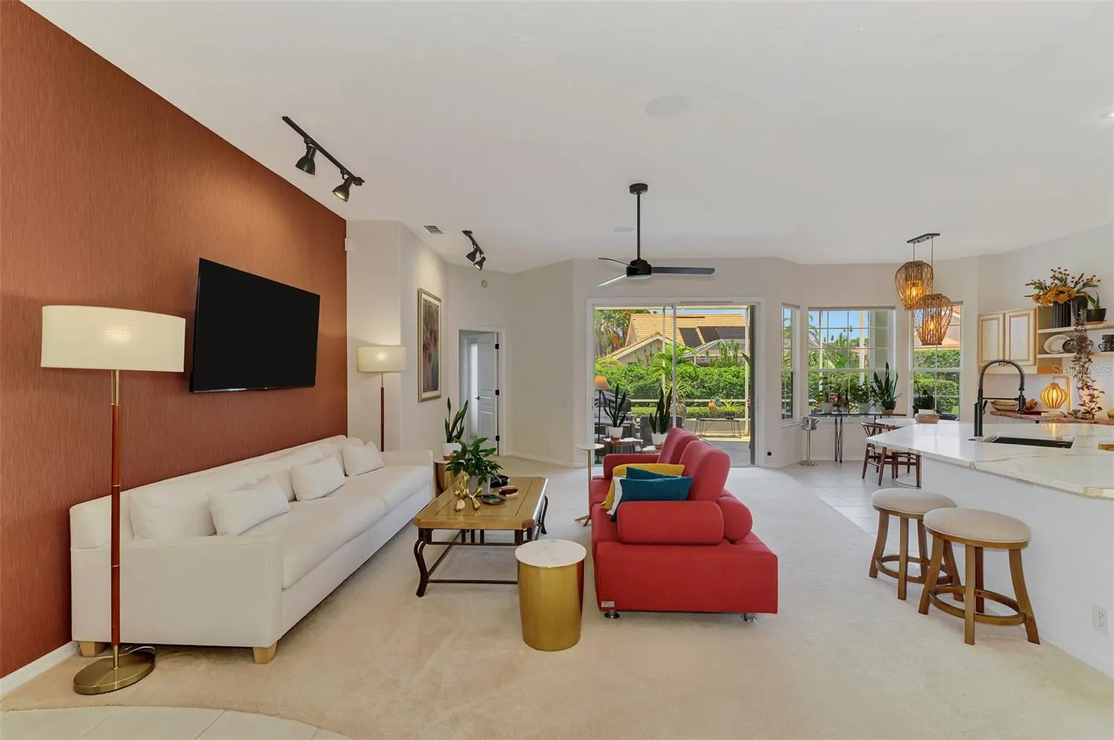 5854 FAIRWOODS CIR