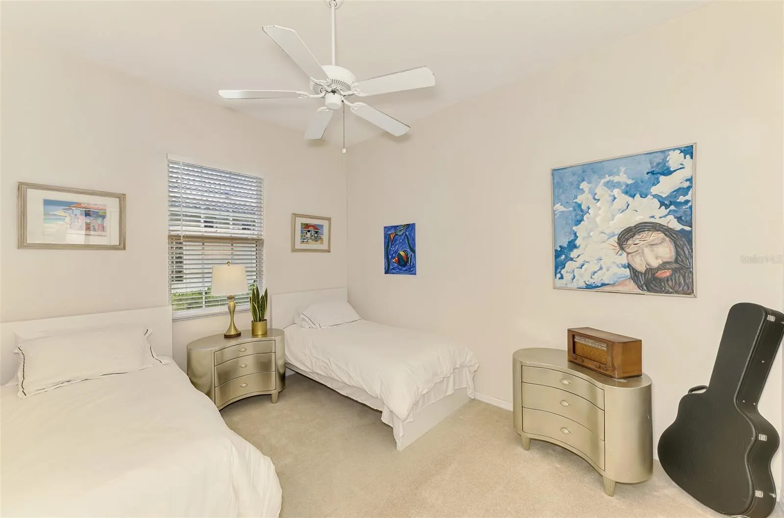 5854 FAIRWOODS CIR