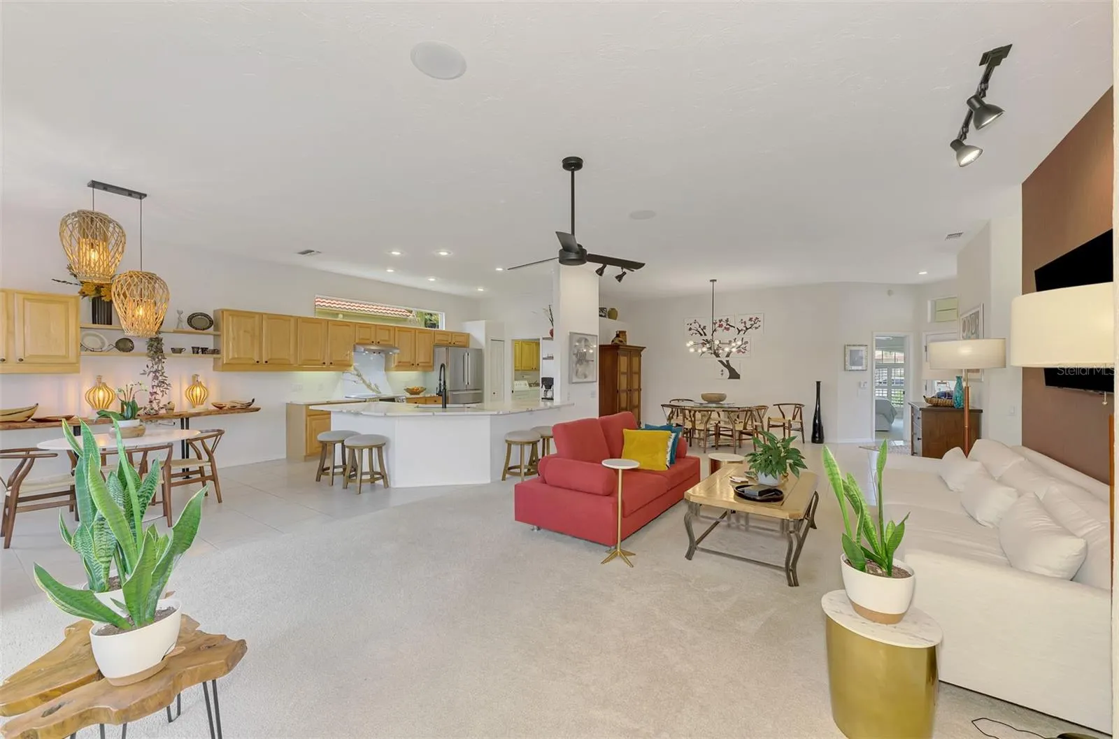 5854 FAIRWOODS CIR
