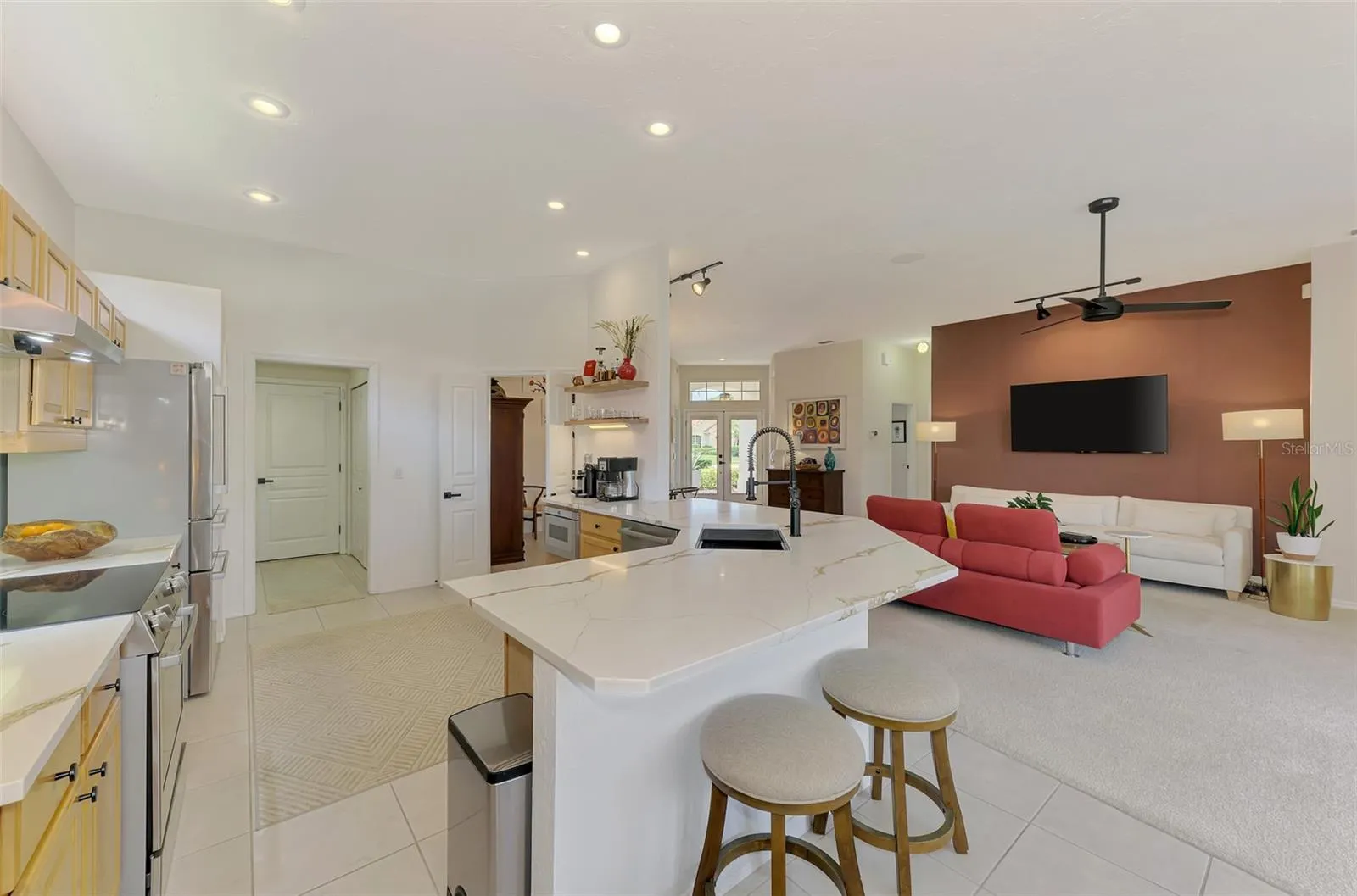 5854 FAIRWOODS CIR