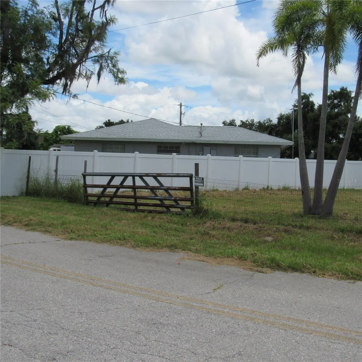 6725 QUONSET RD