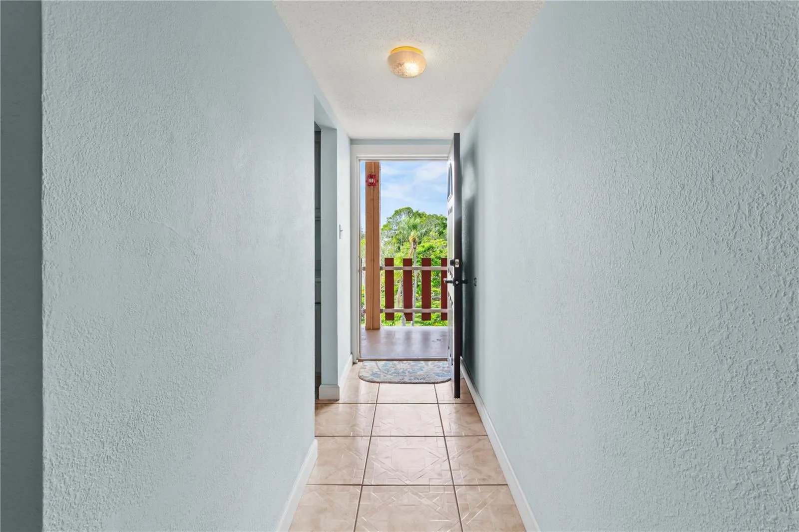 4103 LAKE BAYSHORE DR #404, #404
