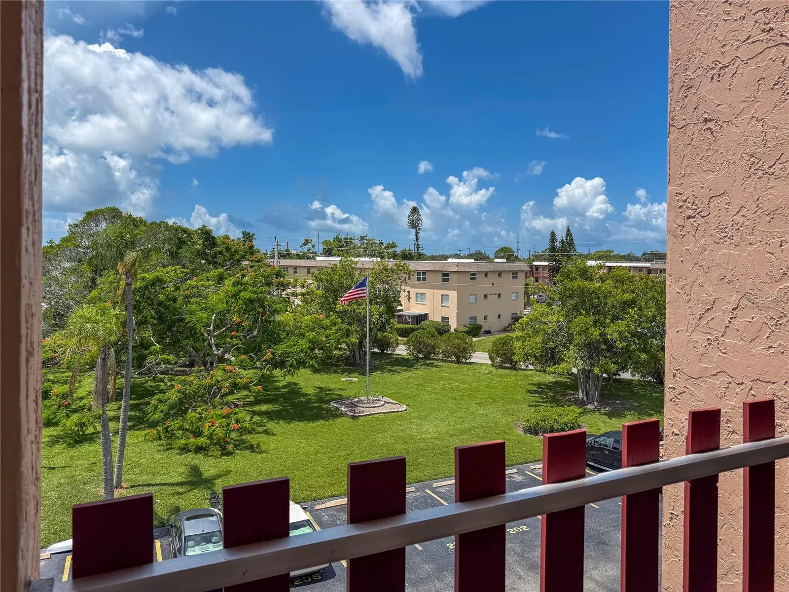 4103 LAKE BAYSHORE DR #404, #404