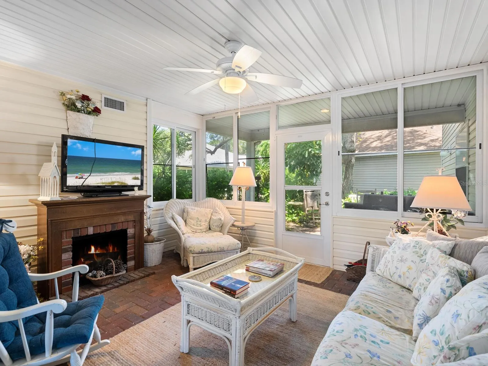 2404 64TH STREET CT W